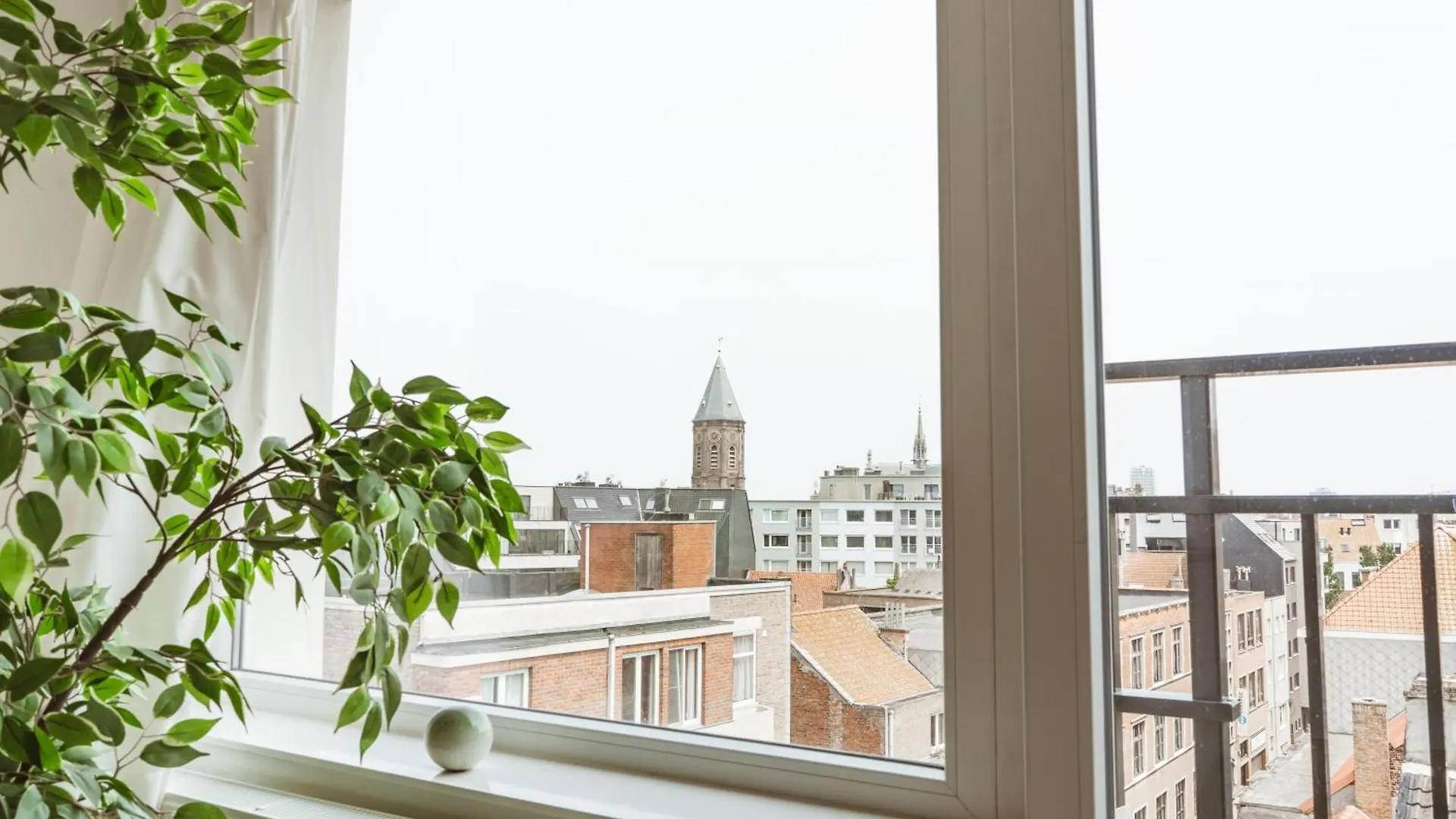 Luxe Studio Ostend 0*,  Belgium